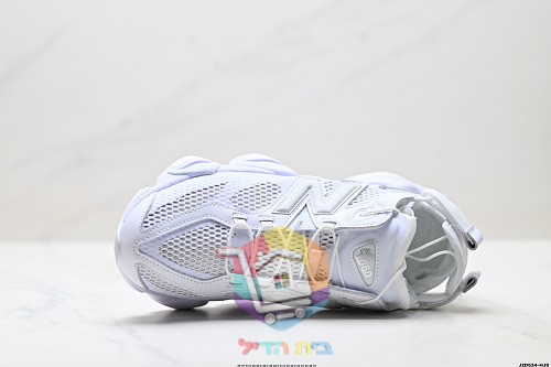 נעלי New Balance 9060 לבן, שמנת 8