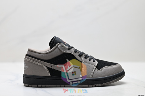 נעלי Air Jordan 1 Low בארבעה גוונים לגברים 27