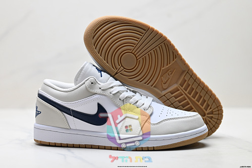 נעלי Air Jordan 1 Low בארבעה גוונים לגברים 32