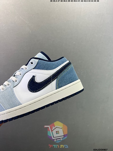 נעלי Air Jordan 1 Low בארבעה גוונים 22