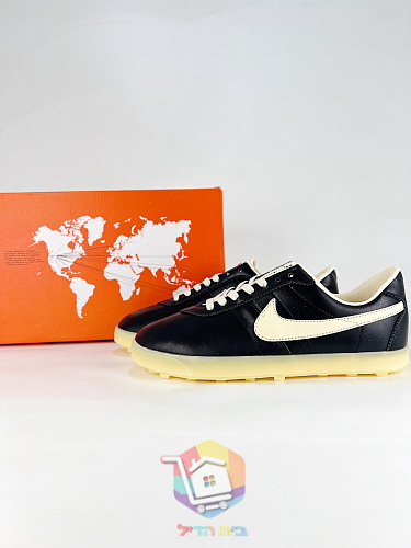 נעלי Nike Cortez כסף, שחור 18