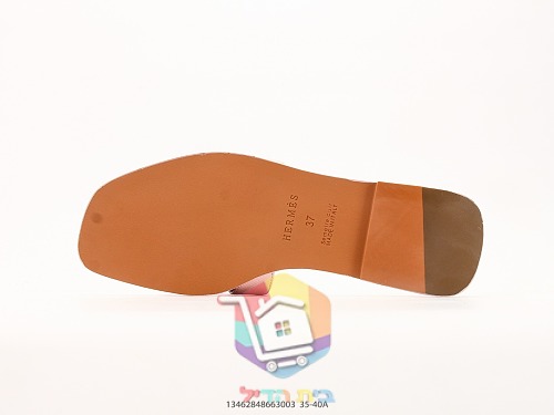 Hermès Pantoletten mit ausgeschnittenem H 20