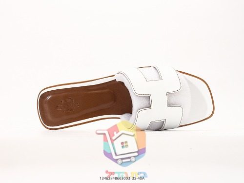 Hermès Pantoletten mit ausgeschnittenem H 29