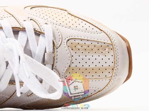 New Balance 530 Sneaker aus Leder 12