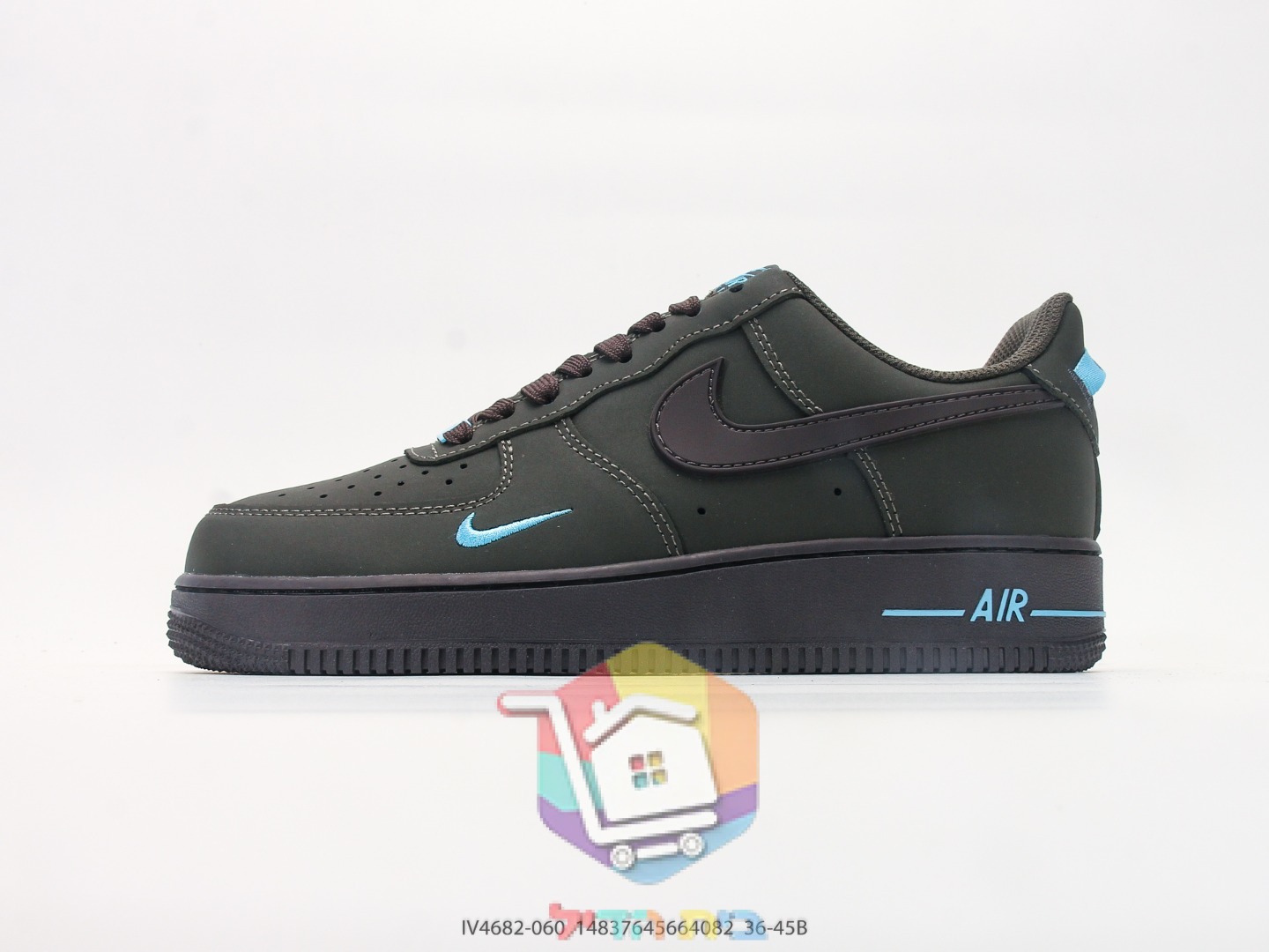 Nike Air Force 1 07 in Dunkelgrau