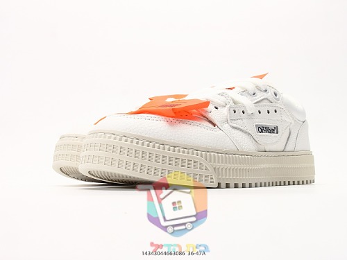 Off-White Off-Court 3.0 mit orangefarbenem Etikett 9