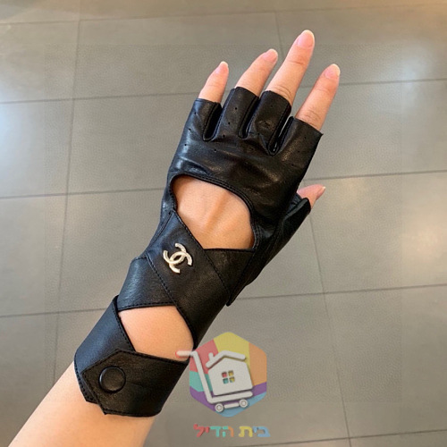 כפפות עור Chanel חסרות אצבעות בשני גוונים 6