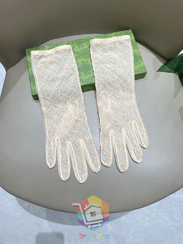 כפפות תחרה Gucci בשני גוונים 24