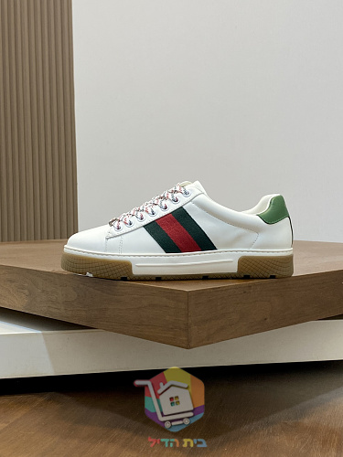 נעלי סניקרס Gucci Ace בשלושה גוונים 17