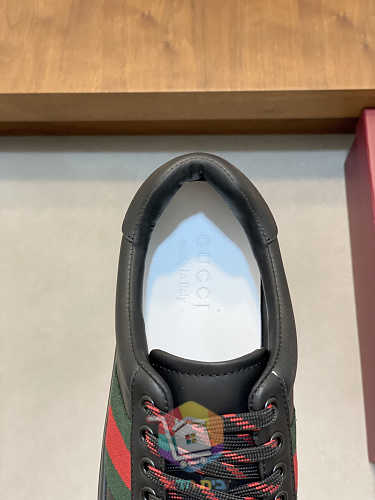 נעלי סניקרס Gucci Ace בשלושה גוונים 21