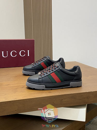 נעלי סניקרס Gucci Ace בשלושה גוונים 25