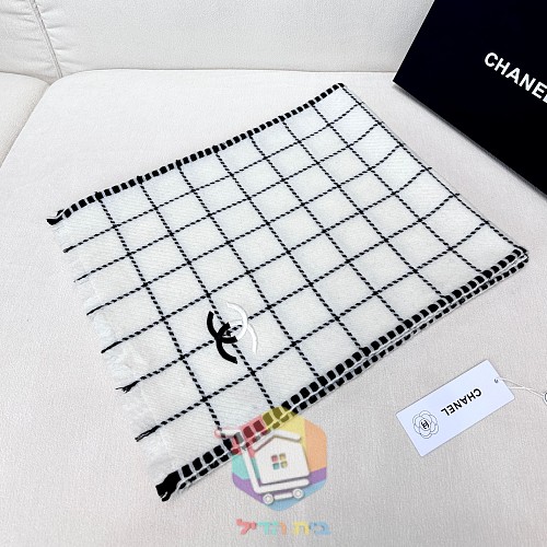צעיף Chanel במשבצות בשני גוונים, 38x185 ס"מ 12
