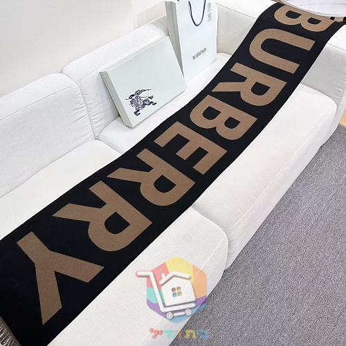 צעיף Burberry עם כיתוב בשלושה גוונים 5