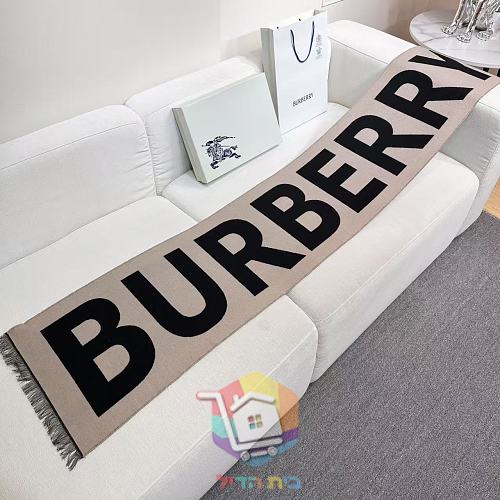 צעיף Burberry עם כיתוב בשלושה גוונים 23