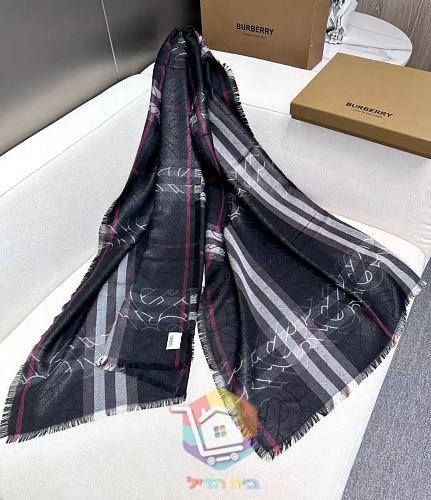 צעיף Burberry במשבצות בשני גוונים, 70x220 ס"מ 12