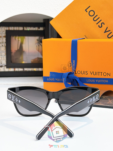 משקפי שמש Louis Vuitton LV Line, שחור עם מסגרת לבנה 1