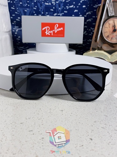 משקפי שמש Ray-Ban RB4147 Boyfriend בשישה גוונים 1