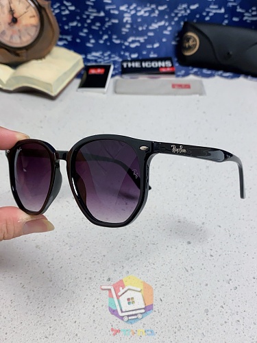 משקפי שמש Ray-Ban RB4147 Boyfriend בשישה גוונים 26
