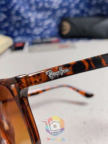 משקפי שמש Ray-Ban RB4147 Boyfriend בשישה גוונים 33