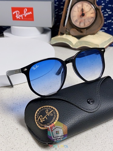משקפי שמש Ray-Ban RB4147 Boyfriend בשישה גוונים 53