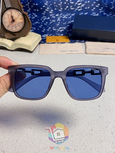 משקפי שמש Louis Vuitton מרובעים, חמישה צבעים, תמונה 19