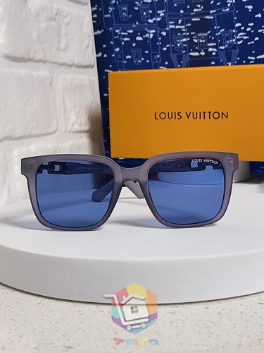 משקפי שמש Louis Vuitton מרובעים, חמישה צבעים, תמונה 21