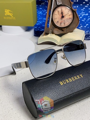 משקפי שמש Burberry מרובעים עם מסגרת מתכת, חמישה צבעים, תמונה 2