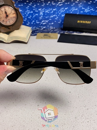 משקפי שמש Burberry מרובעים עם מסגרת מתכת, חמישה צבעים, תמונה 16