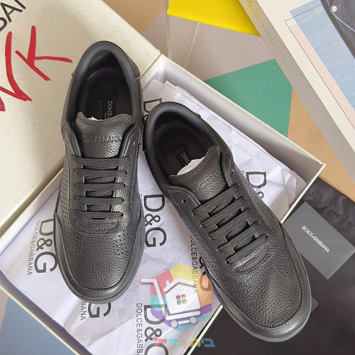 Dolce & Gabbana Sneaker aus perforiertem Leder, in sechs Farben 16