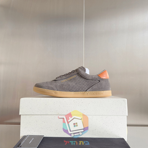 Dolce & Gabbana Sneaker aus perforiertem Leder, in sechs Farben 29