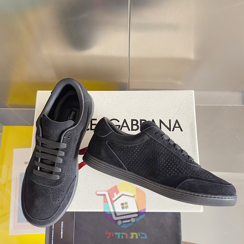 Dolce & Gabbana Sneaker aus perforiertem Leder, in sechs Farben 47