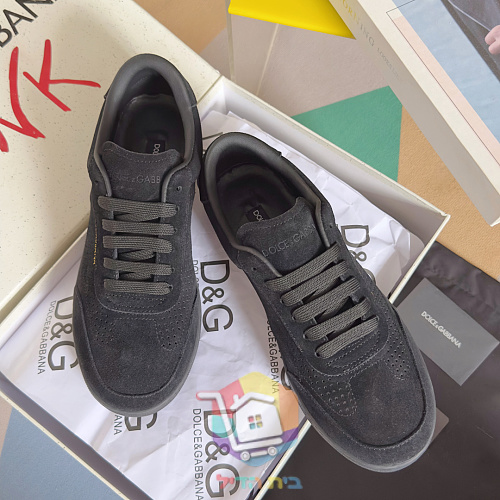 Dolce & Gabbana Sneaker aus perforiertem Leder, in sechs Farben 48