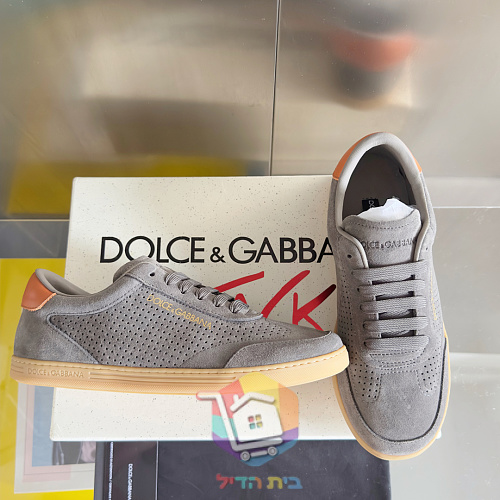 Dolce & Gabbana Sneaker aus perforiertem Leder, in sechs Farben 52