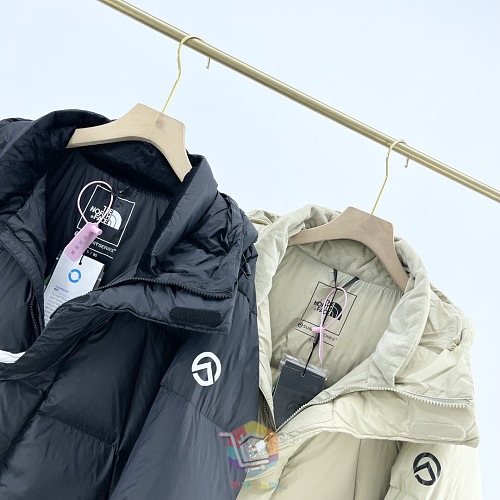 מעיל פוך The North Face עם קפוצ'ון, שחור או בז', תמונה 3