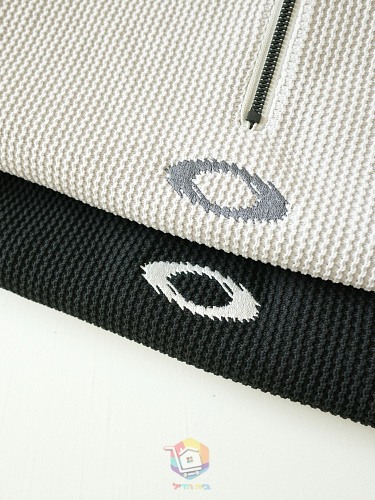 סוודר חצי רוכסן Oakley בסריגת וופל, לבן שבור או שחור, תמונה 2