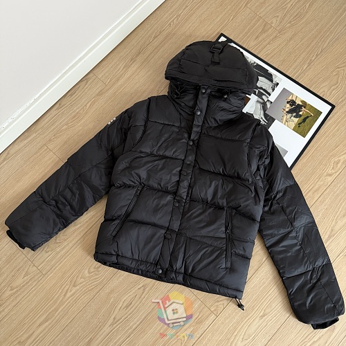 מעיל פוך Burberry עם קפוצ'ון בבטנת משבצות, בז' או שחור, תמונה 14