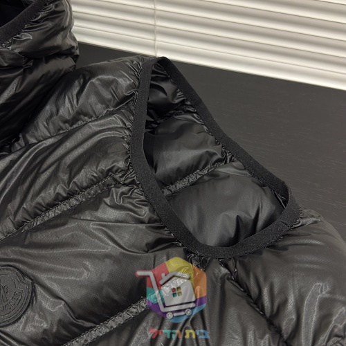 וסט פוך Moncler עם ברדס, שחור 8