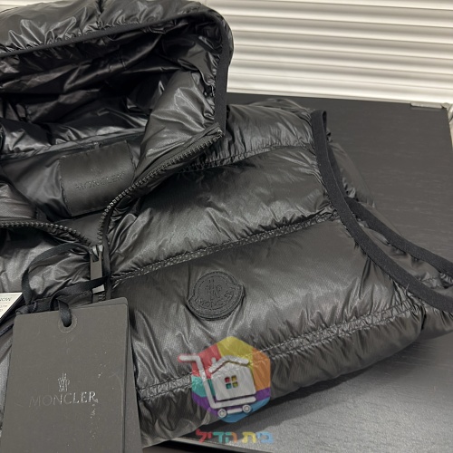 וסט פוך Moncler עם ברדס, שחור 12