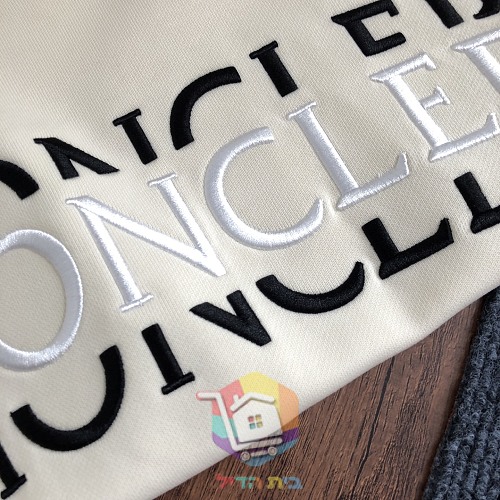 סווטשירט Moncler עם לוגו גדול, שחור, חום, שמנת 23
