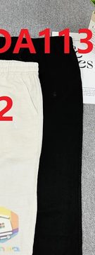 Die Farbe mit dem Code DA113