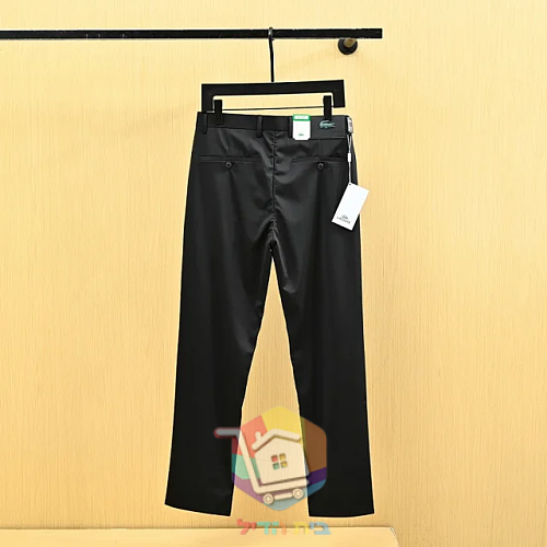Slim-Hose Lacoste in drei Farben 9