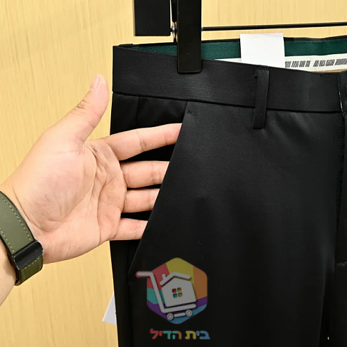 Slim-Hose Lacoste in drei Farben 12