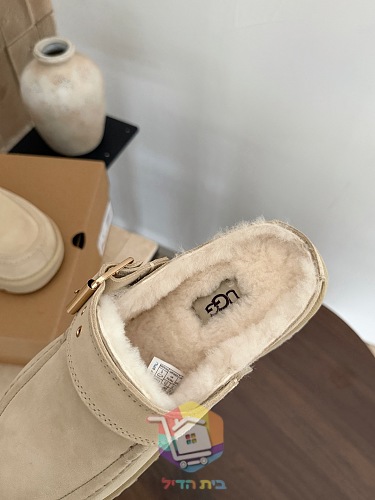 כפכפי UGG Goldenstar Evelina Clog בחמישה גוונים 1