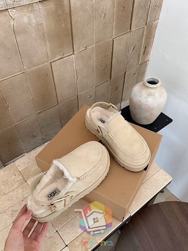 כפכפי UGG Goldenstar Evelina Clog בחמישה גוונים 3