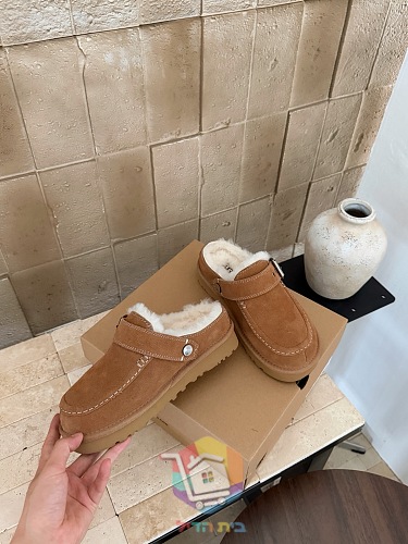 כפכפי UGG Goldenstar Evelina Clog בחמישה גוונים 21