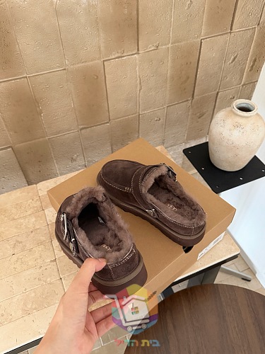 כפכפי UGG Goldenstar Evelina Clog בחמישה גוונים 27