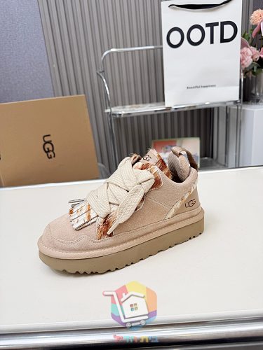 נעלי סניקרס UGG Lowmel בארבעה גוונים 3