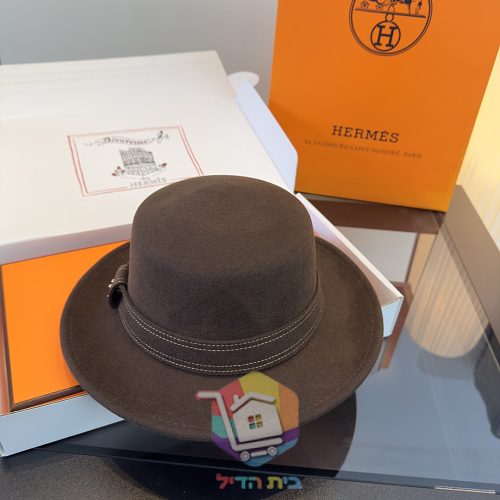Filzhut Hermes mit breiter Krempe 13