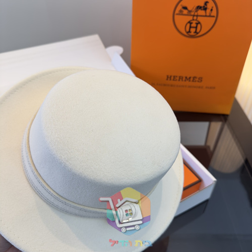 Filzhut Hermes mit breiter Krempe 21