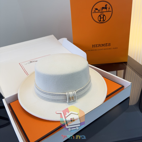 Filzhut Hermes mit breiter Krempe 22